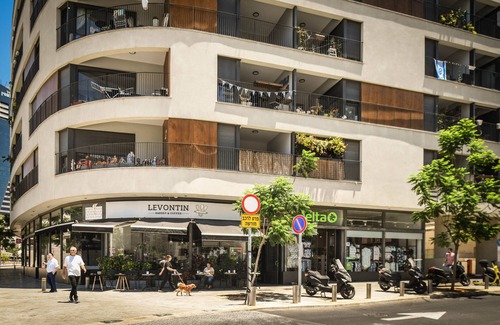 Tel Aviv Apartment | Luxury Levontin apt near Rothschild
