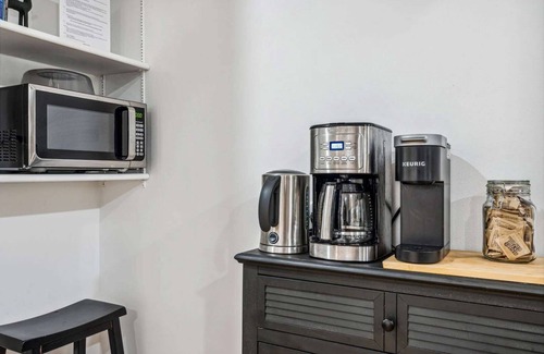 Quechee Condo | Luxury Living in Heart of Quechee - Mill Run 6C