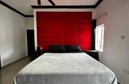 Norbrook Apartment | Luxury Living- Modern - Contemporary Home with Brand New Pool in Manor Park