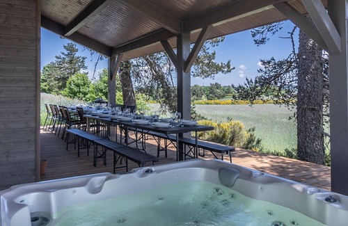 Le Chambon-sur-Lignon Cottage | Luxury Lodge on Golf Course with Private Hot Tub, Pool & Gym Access