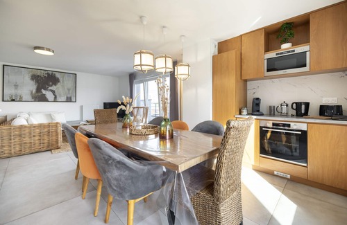 Amneville Apartment | Luxury lodge A l'Aube de Bali