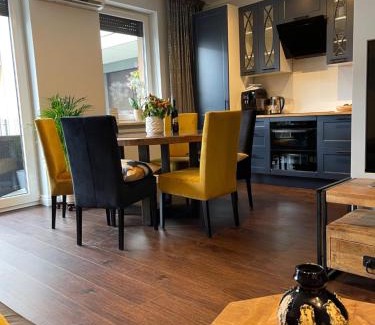 Fabryczna Apartment | Luxury Maślice Apartment