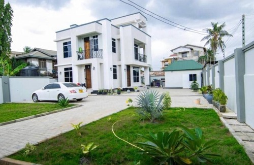 Mbezi Beach Apartment | Luxury Meets Comfort in Mbezi Beach