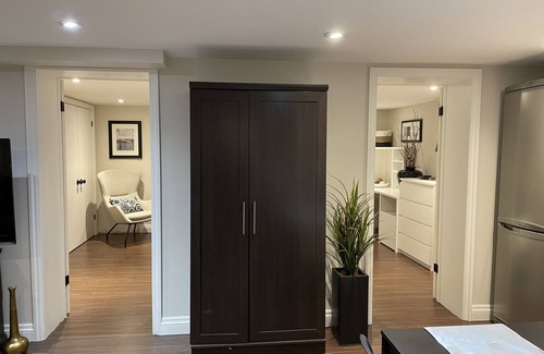 East York House | Luxury Midtown Apartment in Home