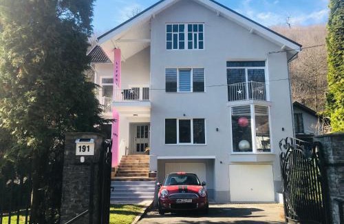 Baia Mare Apartment | Luxury Modern Apartments