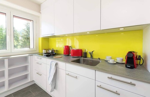 Sankt Moritz-Bad Apartment | Luxury Mountain Nest Ideal for Families & Groups