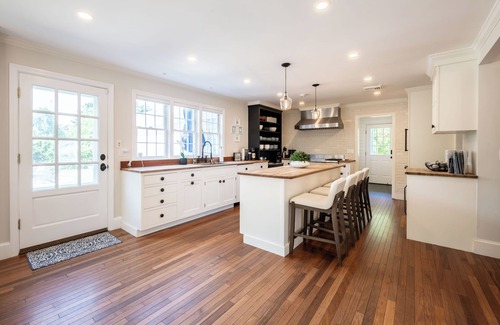 Middletown House | Luxury Newport Home on Upscale Indian Ave. Close to Downtown Newport & Beaches!n