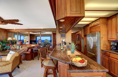 Kaanapali Condo | Luxury Oceanfront Kaanapali Alii - Oversized 2 BD/2 BA Condo