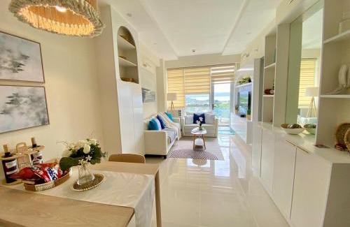 Yapak Apartment | Luxury Oceanview Condo