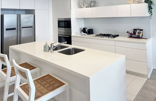 Broadbeach Apartment | Luxury Oracle Tower 2 Ocean Views 2BR Lvl33