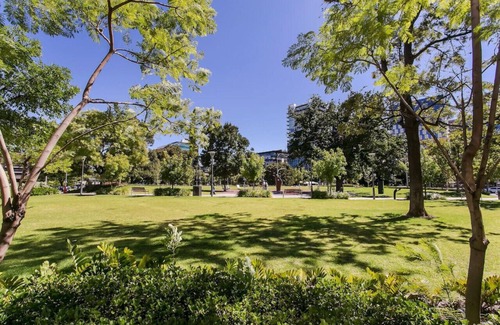 Adelaide Central Business District Apartment | Luxury Overlooking Hindmarsh Sq with Pool & Gym
