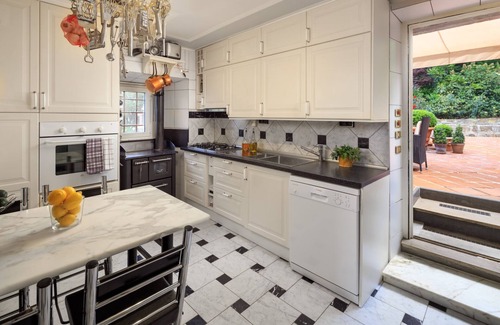 Rignano sull'Arno Villa | Luxury panoramic Villa with pool in the Florentine Hills