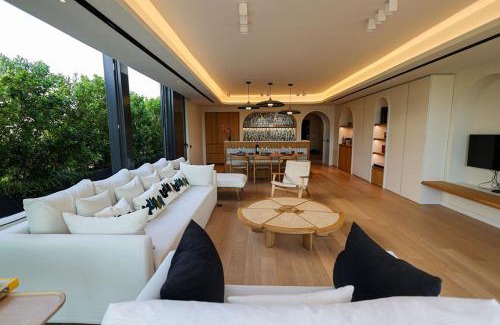 Tel Aviv Apartment | Luxury Penthouse - 4 BDR - Heart of Tel Aviv - 50m from the beach