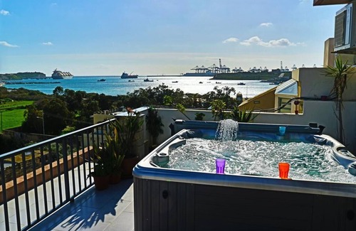 Marsaxlokk Apartment | Luxury Penthouse in Marsaxlokk