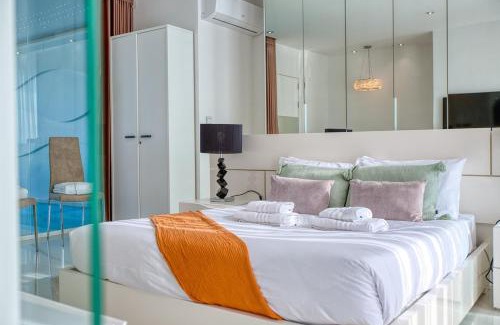 Tal-Ghoqod Apartment | Luxury Penthouse in Swieqi with In and Outdoor Pool