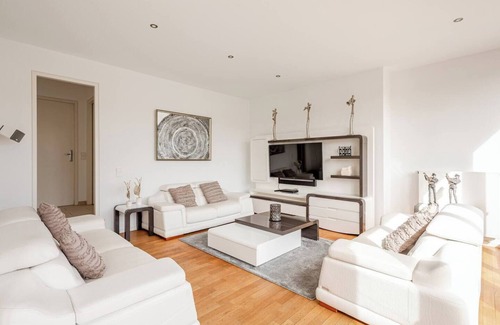 Mitte Apartment | Luxury penthouse Leipzig Markt/Thomaskirche with 5 comfortable double bedrooms