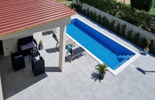 Strozanac Apartment | Luxury pool and sauna accommodation in Podstrana