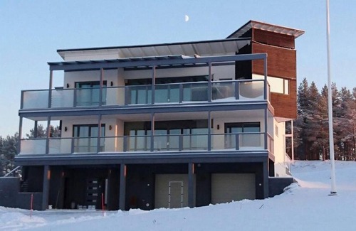 Kalajoki Ski Chalet | Luxury Privat Villa Merellä