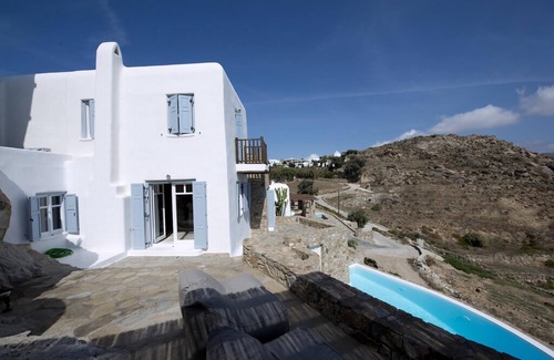Psarou Villa | Luxury Psarrou Villa | 3 Bedrooms | Villa Azurite | Stunning Sea and Beach Views