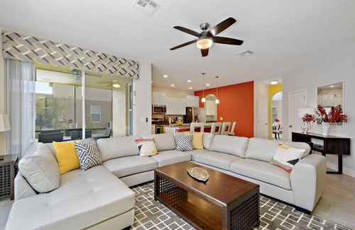 Sunridge Woods House | Luxury Resort Villa with Pool, Spa – Perfect for Families!