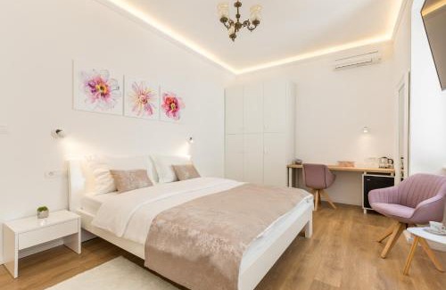 Old Town House | Luxury rooms in the center of Split - Maniva