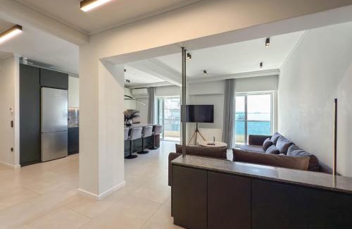 Thessaloniki City Centre Apartment | Luxury Sea View Retreat