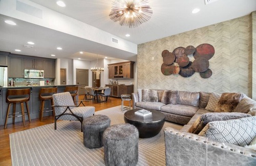 Windham Apartment | Luxury Ski-in Ski-Out 4 Bedroom 10 Bed Condo at Whisper Creek Windham Mountain