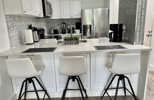 Wesley Chapel Condo | Luxury – Spacious 3BR Ground-Floor Condo w/Golf Views, Private Patio, PGA Golf & Tennis Community