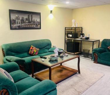 F-8 Sector Apartment | Luxury Suite- F-8 Islamabad