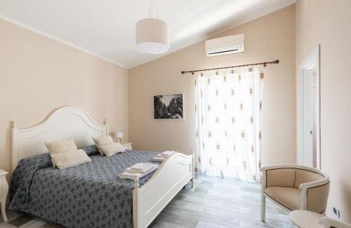 Zona XXX Castel Fusano Villa | Luxury Suite in Villa with Private Pool - Near Rome & Ostia