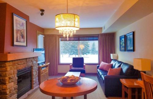 Copperstone Resort Apartment | Luxury Two Bedroom Condo near Canmore Banff