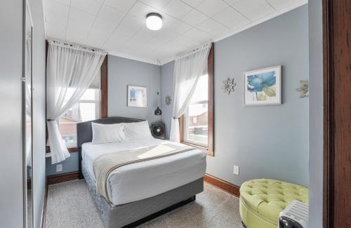 Two Harbors Apartment | Luxury Two Harbors Apartment Unit 1