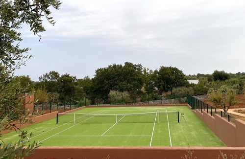 Ostuni Villa | Luxury villa 400 m2 Apulia pool & trulli (Ostuni) 16 pers. 8 bedrooms & 8 bathrooms