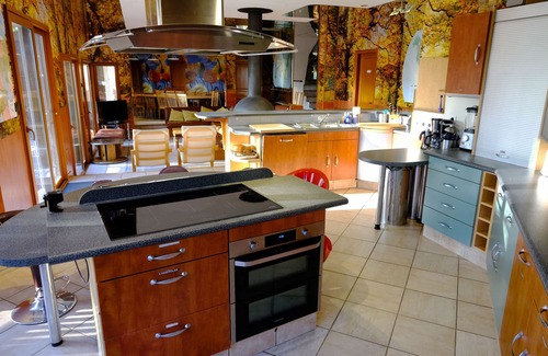 Pullay Cottage | Luxury villa (400M/2) on the edge of the forest. Center Parcs just around the corner.