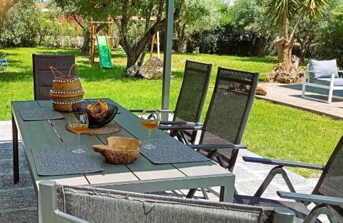 Almiros Beach Villa | Luxury Villa "Ivone" in Almyros Beach - Private Villa near the Sea