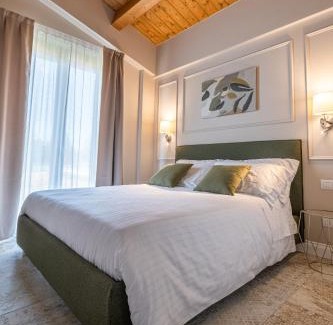 Civitanova Marche Apartment | Luxury Villa Mei - SPA, Pool & Jacuzzi