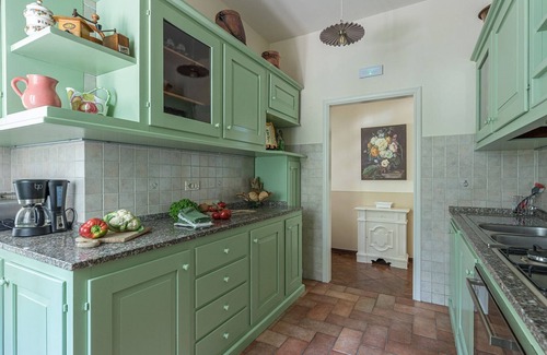 Poggiarello Villa | Luxury Villa W/Panoramic Views & Private Pool