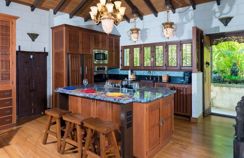 Enterprise House | Luxury villa with direct beach access on Freights Bay surf Beach Barbados