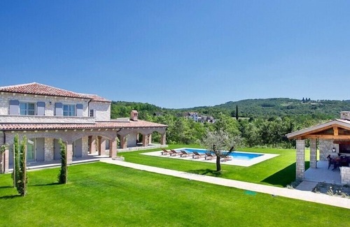 Brkac Villa | Luxury villa with large heated pool and game room