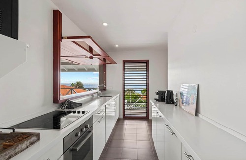 Jan Thiel House | Luxury villa with private pool and sea view, 100 m from the beach