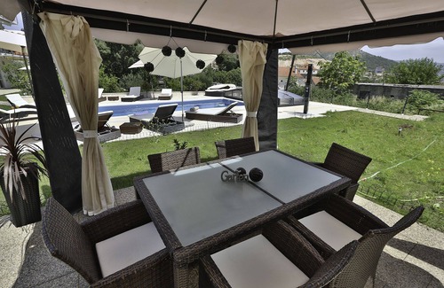 Marina Apartment | Luxury villa with private heated pool and sea view 5