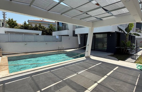 Sifne Mahallesi Villa | Luxury Villa with Private Pool Çeşme Sifne Alaçatı