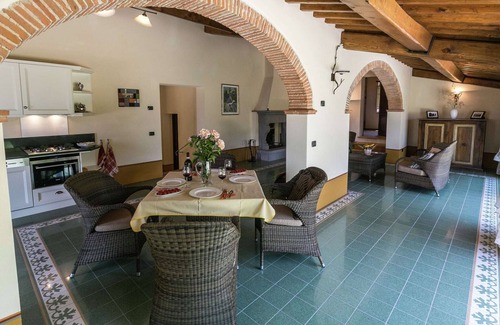 Poppi Villa | Luxury Villas in Poppi with Heated Pool