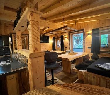 Ramsau im Zillertal Apartment | Luxus Apartment Nina mit Zirbenhütte