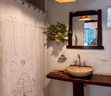 Carpinteria Apartment | Luz de Cabaña