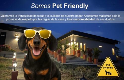 Los Santos House | LUZ DE LUNA mesa de los santos house