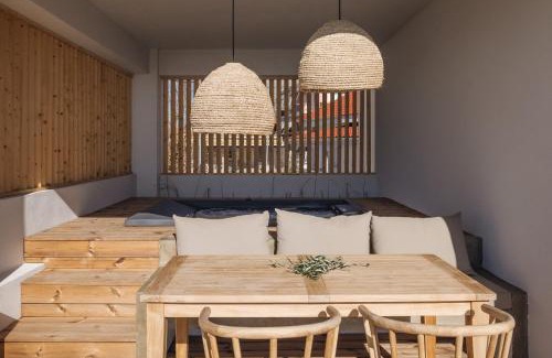 Paleros Apartment | Luzazul 2 bed apartment with jacuzzi and sea view