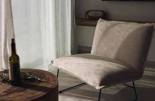 Paleros Apartment | Luzazul 2 bed apartment with jacuzzi and sea view