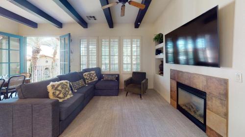 La Quinta House | LV367 Upstairs 3BR 3BA Legacy Villas with Pool View