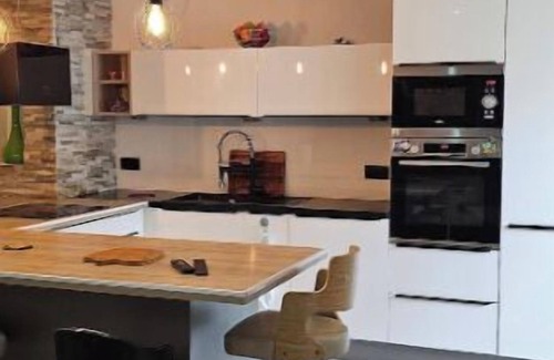 Pasteur Apartment | LYAUTEY APARTMENT NICE 2 ROOMS, 50M2.